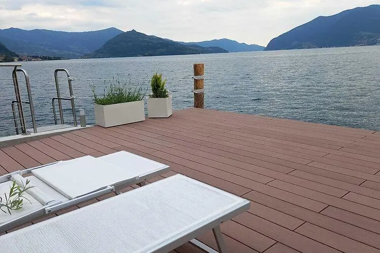 Belvilla By Oyo Belvedere 2 0*, Marone Italy