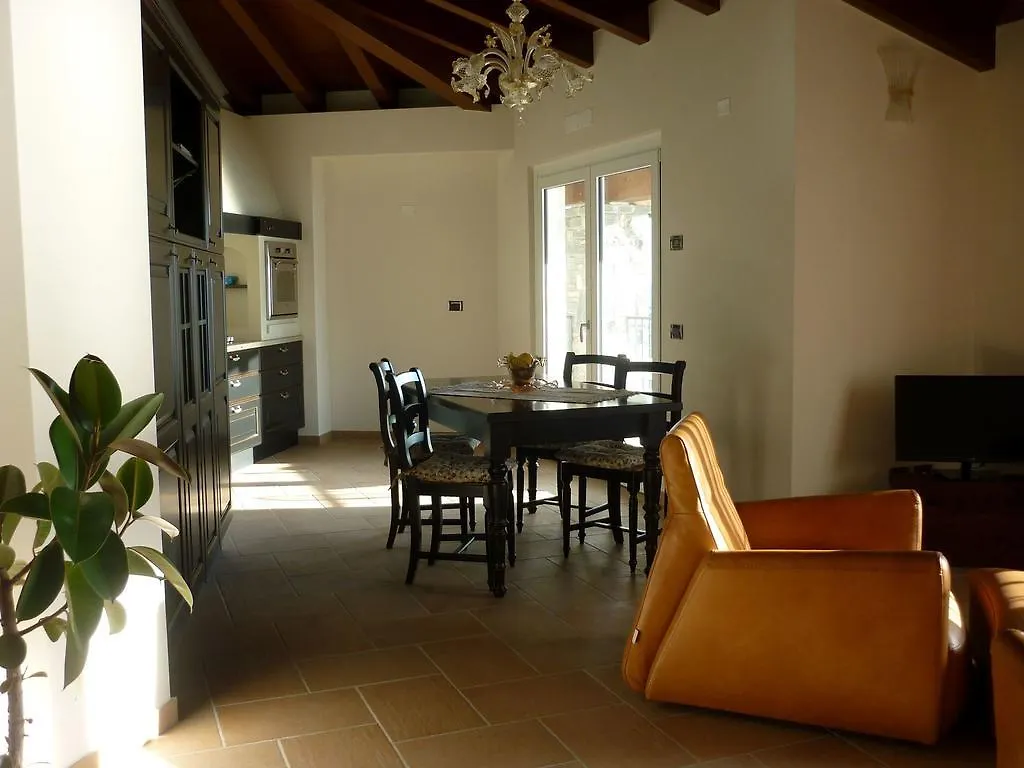 Belvilla By Oyo Belvedere 2 Apartment Marone